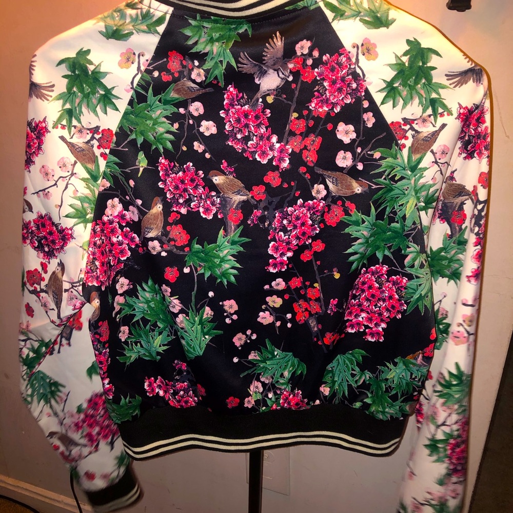 Sweater - Picture 2 of 2